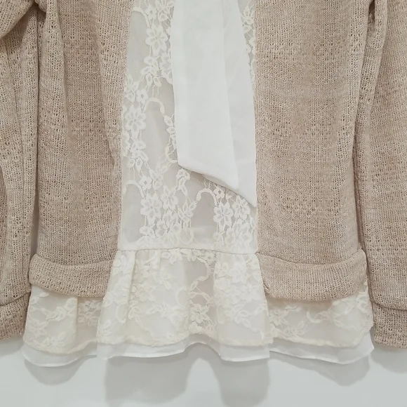 Clu + Willoughby Oatmeal Faux Layered Boho Blouse Size S - Picture 9 of 9